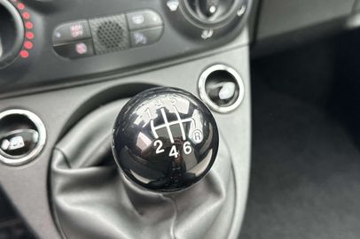 Car image 12