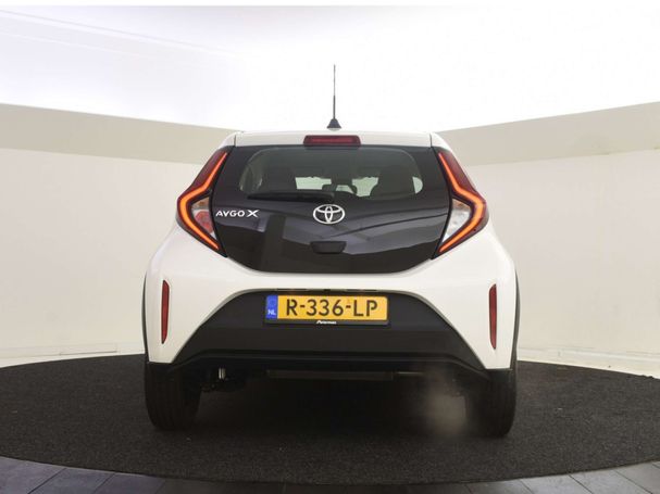 Toyota Aygo X 1.0 VVT-i CVT 53 kW image number 12