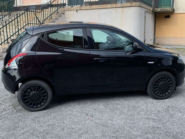 Lancia Ypsilon 51 kW image number 6