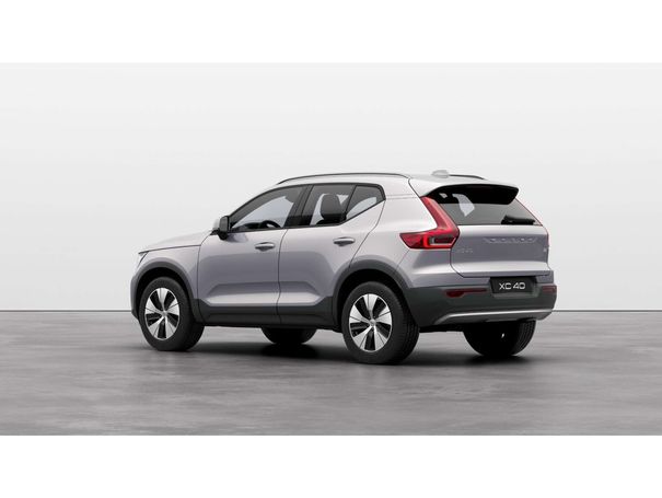 Volvo XC40 T2 Core 95 kW image number 11