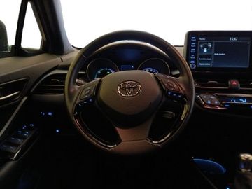 Car image 10