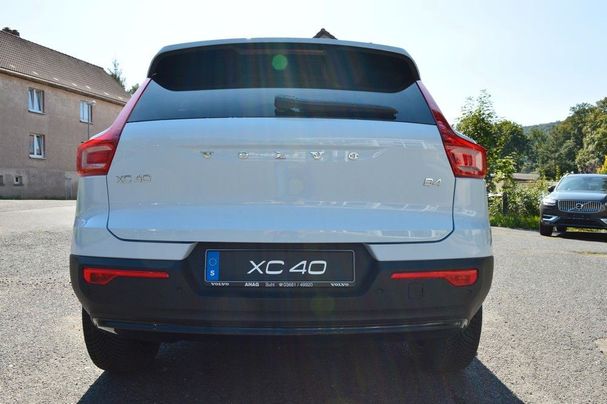 Volvo XC40 B4 Dark Ultimate 145 kW image number 8