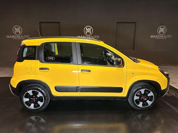 Fiat Panda Cross 1.0 Hybrid City 51 kW image number 4