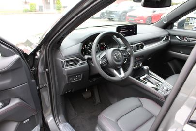 Car image 11