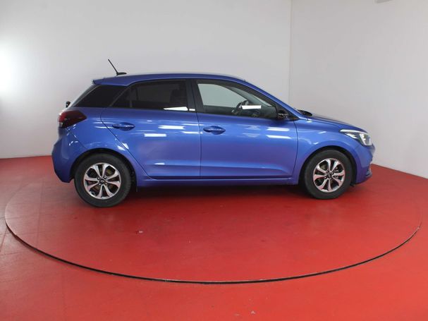 Hyundai i20 1.2 YES!+ 62 kW image number 18