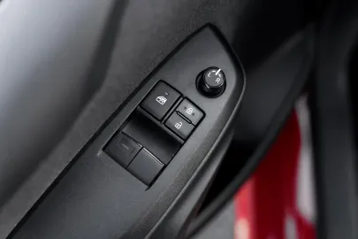 Car image 31