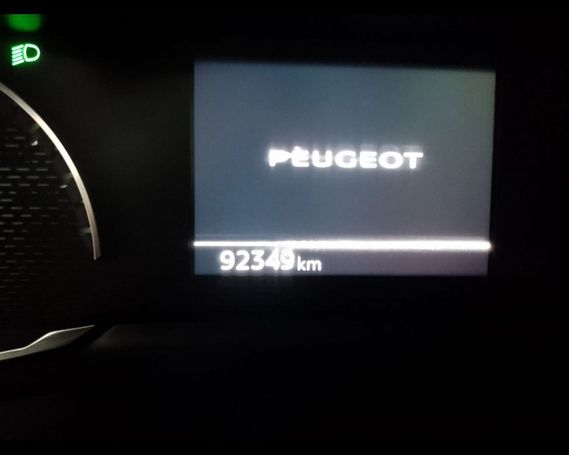 Peugeot 208 PureTech 75 55 kW image number 6