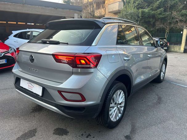 Volkswagen T-Roc 1.0 TSI T-Roc 81 kW image number 3