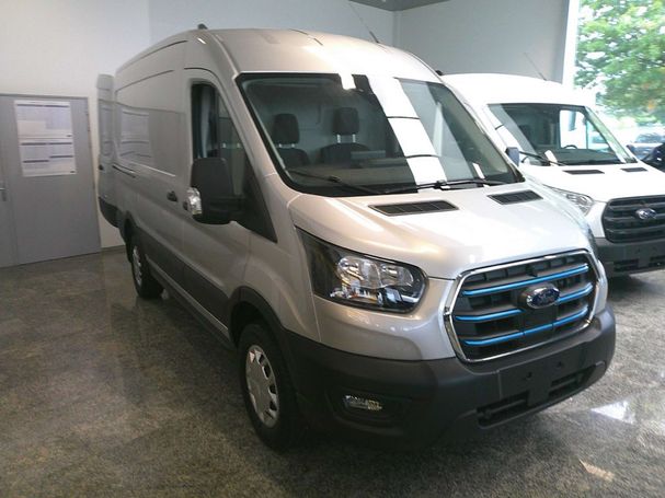 Ford E-Transit Trend 198 kW image number 2