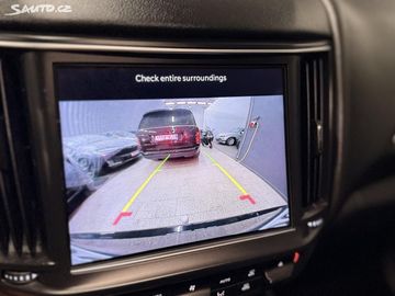 Car image 30