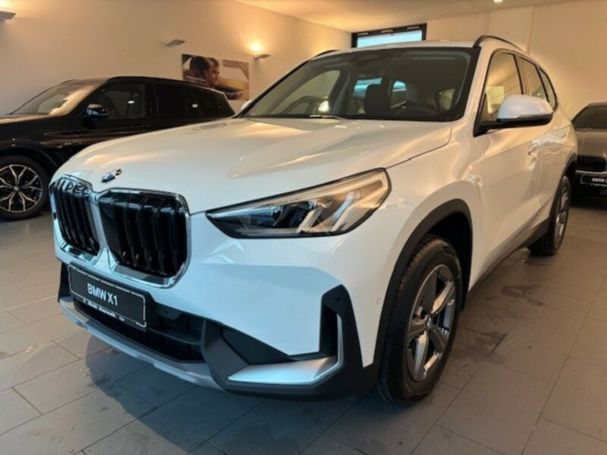 BMW X1 sDrive18i 100 kW image number 1