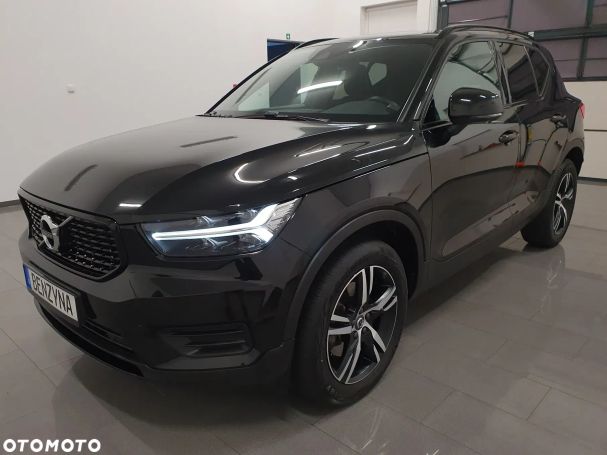 Volvo XC40 T4 140 kW image number 1