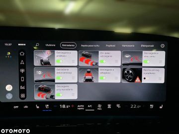Car image 40