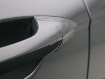 Car image 37