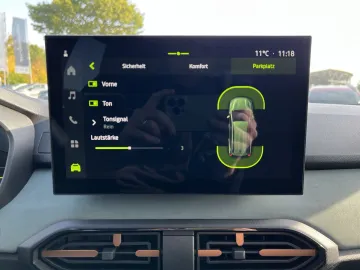 Car image 27