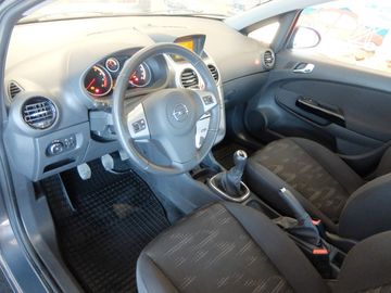 Car image 10