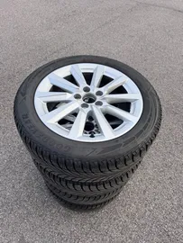 Car image 38
