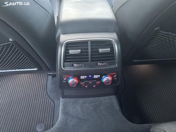 Car image 35