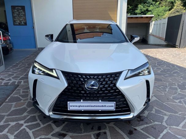 Lexus UX 250h 107 kW image number 2