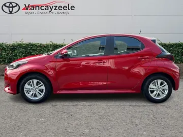 Car image 5