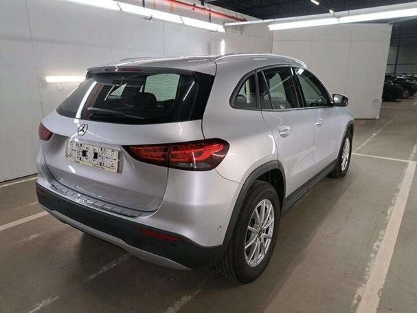 Mercedes-Benz GLA 180 85 kW image number 3