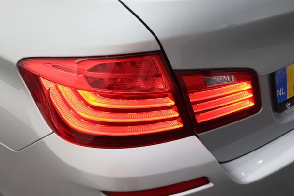 BMW 520i 135 kW image number 25