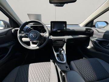 Car image 12