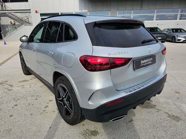 Mercedes-Benz GLA 200 d 110 kW image number 3