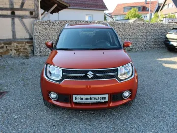 Car image 5