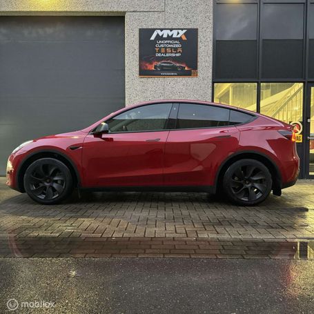 Tesla Model Y 220 kW image number 6