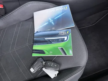 Car image 36