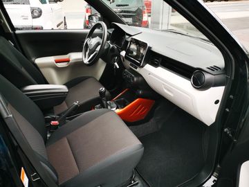 Car image 10