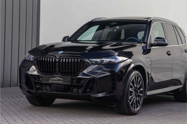 BMW X5 50e xDrive 360 kW image number 14