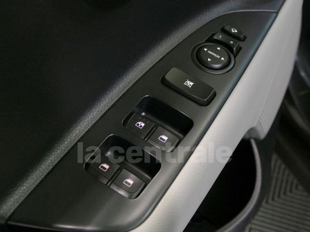 Kia Stonic 1.0 T-GDi 120 88 kW image number 14