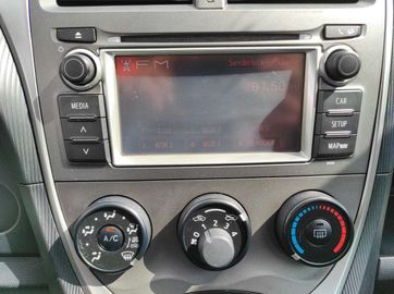 Car image 37