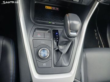 Car image 31