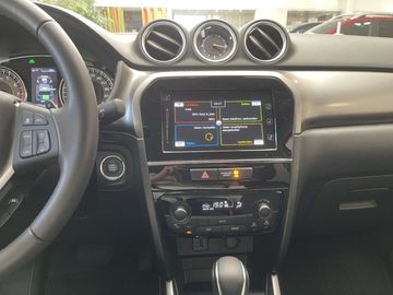 Car image 16