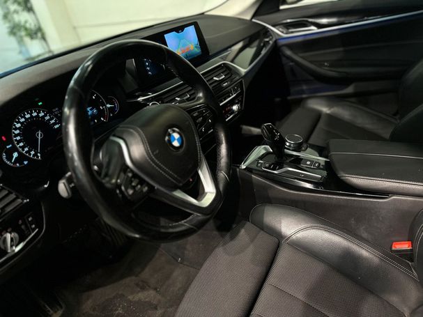 BMW 520d Touring xDrive 140 kW image number 8