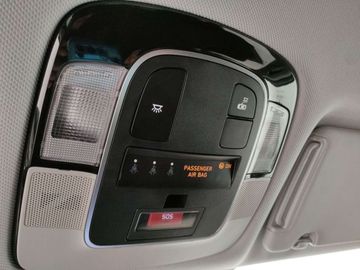 Car image 38