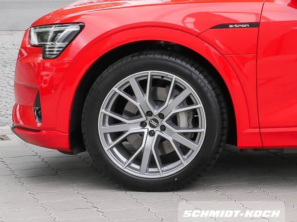 Audi e-tron 55 quattro Advanced 300 kW image number 8