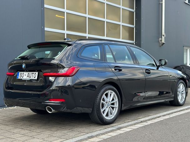 BMW 320d Touring xDrive 140 kW image number 14