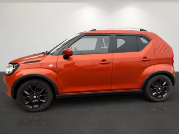 Car image 3