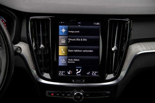 Volvo V60 T6 Recharge AWD 250 kW image number 11