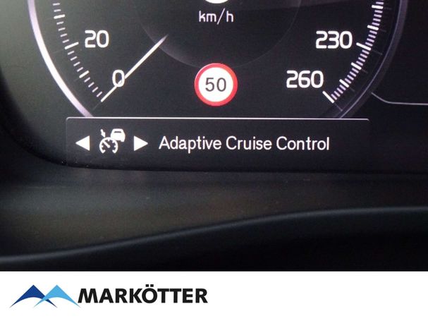 Volvo XC40 D3 Momentum Pro 110 kW image number 7