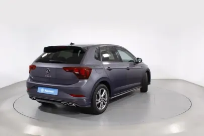 Car image 25