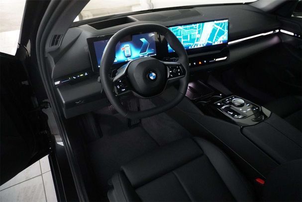 BMW 520d Touring 145 kW image number 6