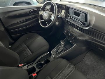 Car image 11