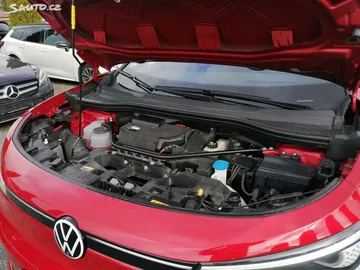 Car image 33