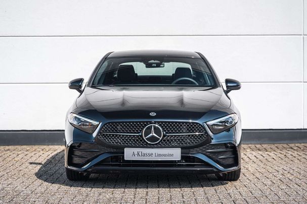 Mercedes-Benz A 180 100 kW image number 3