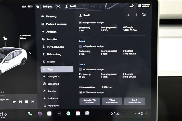 Tesla Model 3 AWD 208 kW image number 18